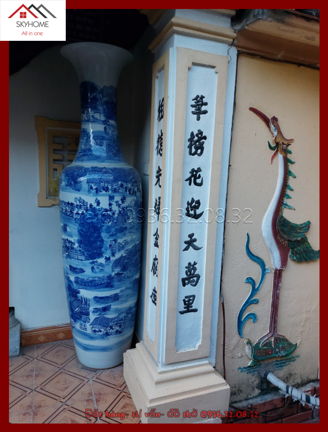 Câu đối Bút tiếp hoa ngưng/ Tộc kỳ phong tống